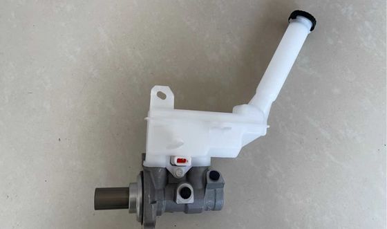 Brake master cylinder for Bluebird Tiida D6010-3DF3A D6010-3DF2A D6010-3DD1A D6010-1KD1A	 FITS Nissan D60103DF2A (D6010-3DF2A)	CYLINDER ASSEMBLY-BRAKE MASTER FITS D60103DF2A