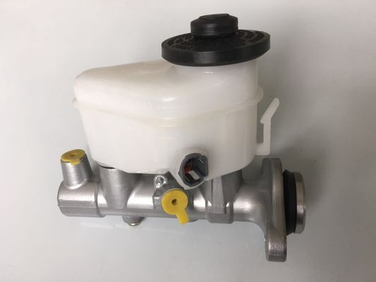 47201-12100	"CYLINDER ASSY, MASTER, W/O BOOSTER
AONE OEM  FITS TOYOTA  (4720112100)