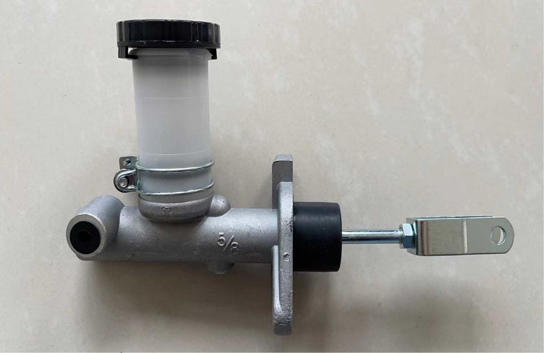 CYLINDER ASSEMBLY, CLUTCH MASTER
FITS Nissan 30610Q2101 Nissan 30610-Q2101 Cylinder Master	 Clutch Master Cylinder - 74966374 / 30610-Q2101 - Fits Nissan