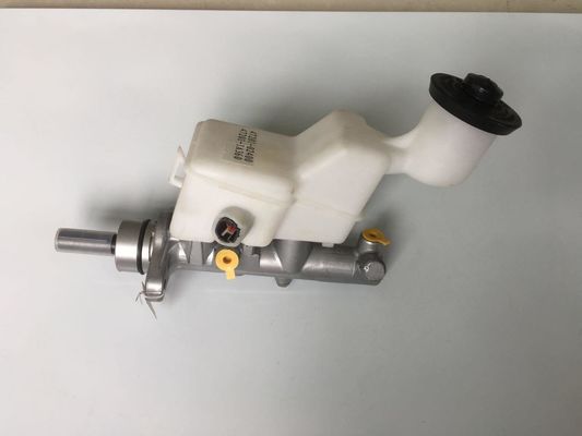 47201-02400 47201-1A360 पार्ट्स NO# 47201-02400 4720102400 ब्रेक मास्टर सिलेंडर 1 पैक ब्रेक मास्टर सिलेंडर फिट TOYOTA COROLLA 47201-1A370 ब्रेक मास्टर सिलेंडर फिट TOYOTA COROLLA 47201-1A370 472