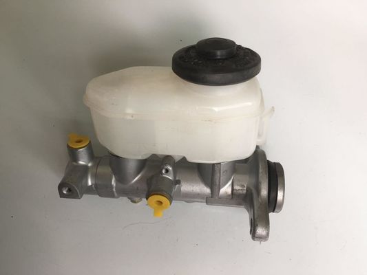 47201-38040	ऑटो ब्रेक सिस्टम ब्रेक मास्टर सिलेंडर OEM 47201-38040 टोयोटा के लिए उपयुक्त 	ब्रेक मास्टर सिलेंडर टोयोटा के लिए उपयुक्त