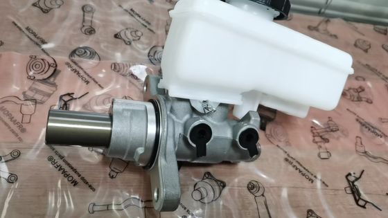 निसान नावर NP300 ब्रेक मास्टर सिलेंडर 46010-4KJ2B 2015+ QR25DE